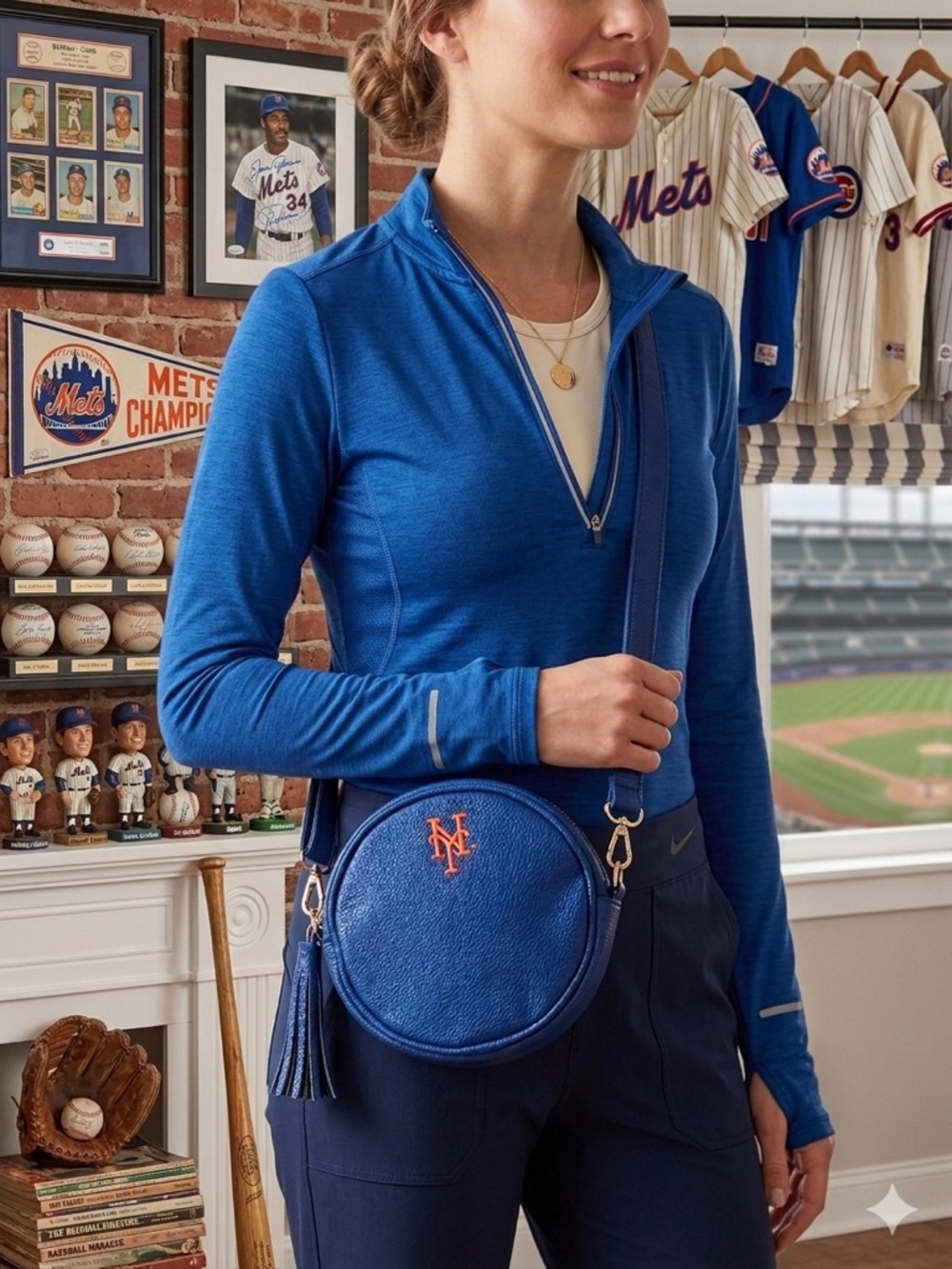 New York Mets Blue Round Crossbody Bag with Tassel - NWOT